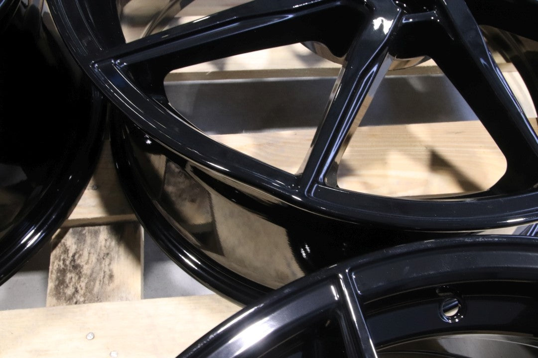 Japan Racing Complete Sets Alloy Wheel 19" x 8,5" ET25, 40 5x112 - Black