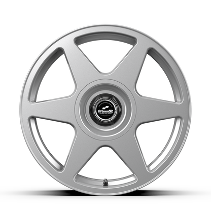 Fifteen52 Tarmac Evo wheel in Speed Silver