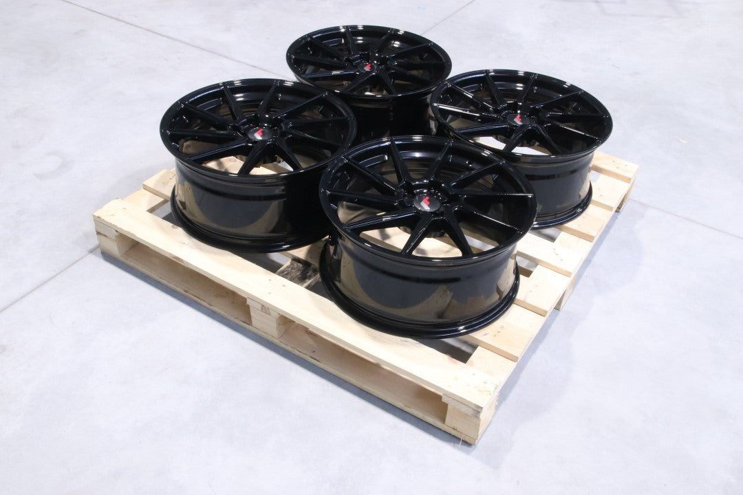 Japan Racing Complete Sets Alloy Wheel 19" x 8,5" ET25, 40 5x112 - Black