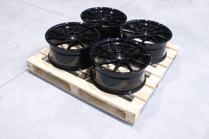 Japan Racing Complete Sets Alloy Wheel 19" x 8,5" ET25, 40 5x112 - Black