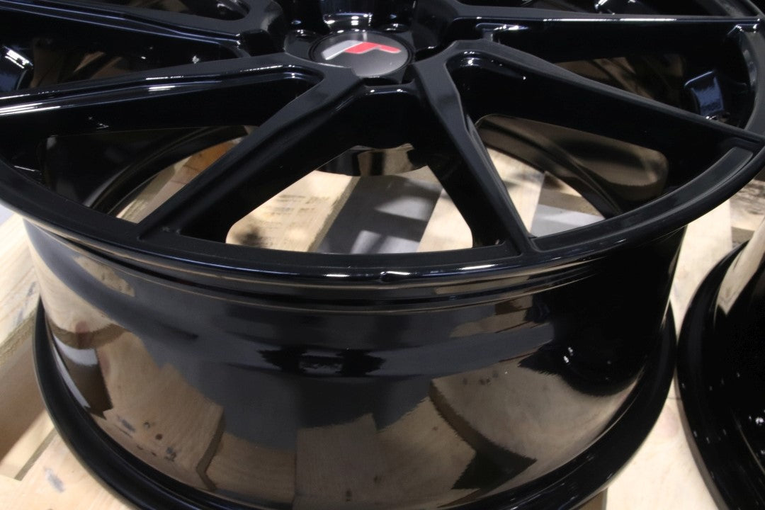 Japan Racing Complete Sets Alloy Wheel 19" x 8,5" ET25, 40 5x112 - Black