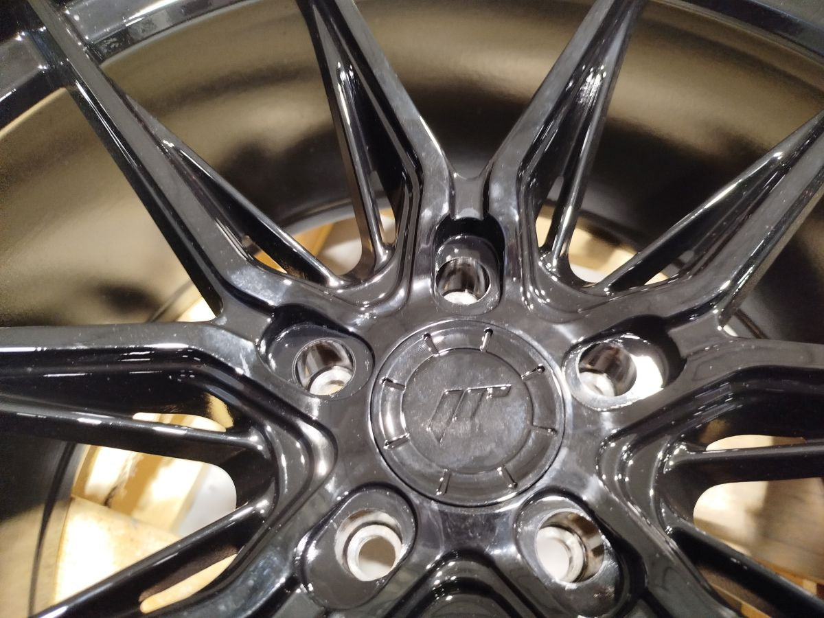 Japan Racing Complete Sets Alloy Wheel 20" x 10" ET24 5x112 - Black