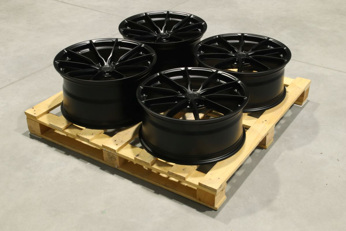 Japan Racing Complete Sets Alloy Wheel 20" x 8,5";10" ET35, 45 5x114.3 - Black