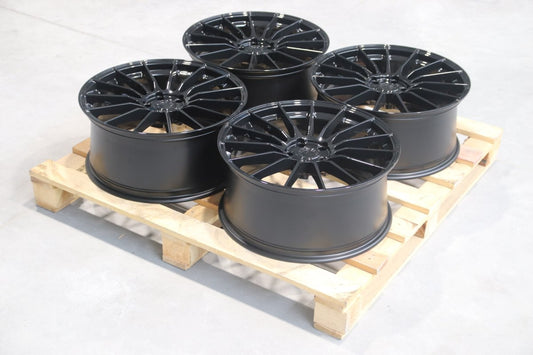 Japan Racing Complete Sets Alloy Wheel 20" x 9" ET40 5x112 - Black