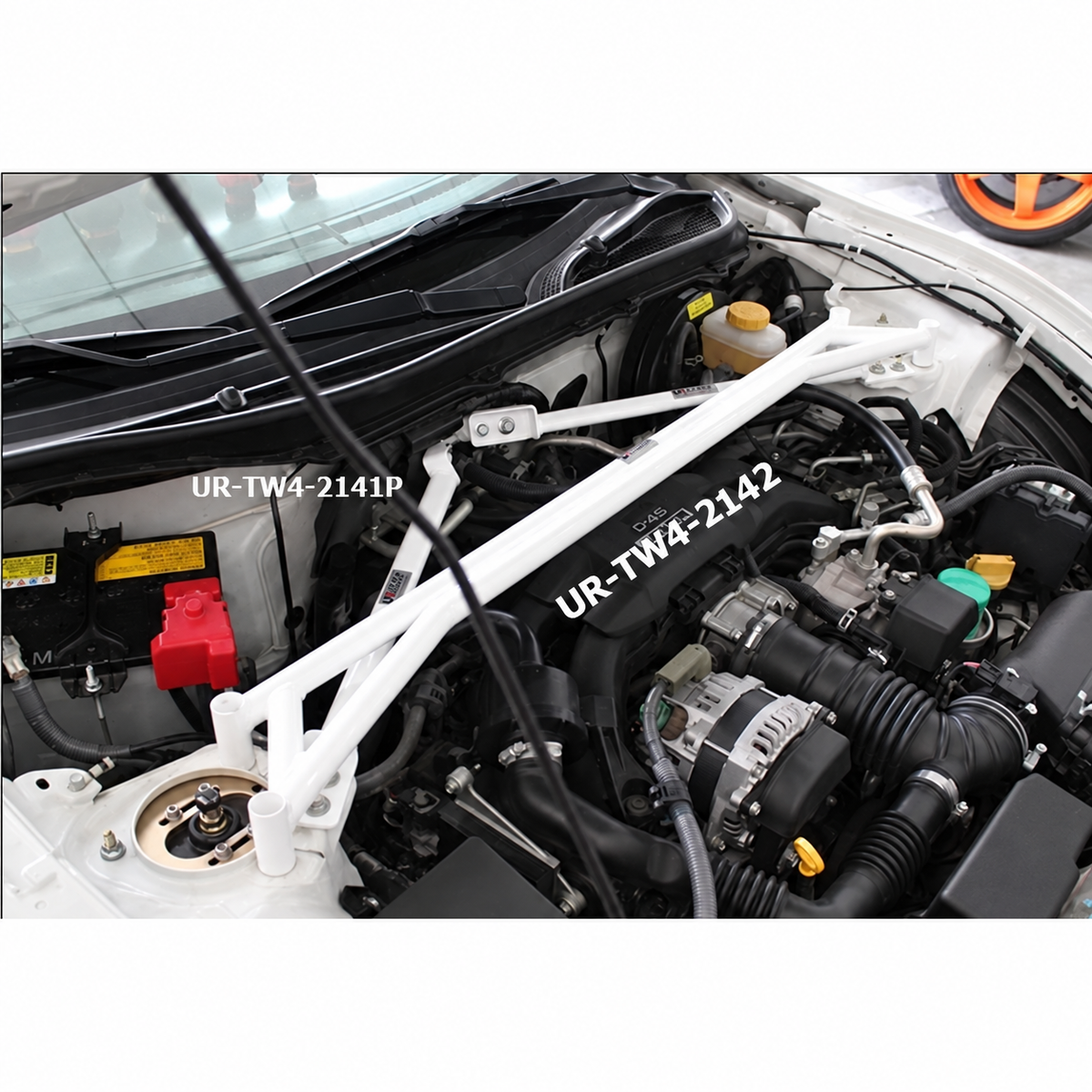 Subaru BRZ y Toyota GT86 / GR86 Ultra Racing 4 Points Front Strut Firewall Braces