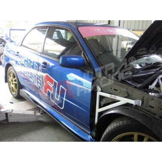Barres d’aile Ultra Racing pour Subaru Impreza WRX / STI 01-07