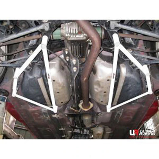 Renforts inférieurs arrière à 8 points Ultra Racing pour Mazda RX8