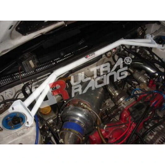 Subaru Impreza GT GC8 Ultra Racing verstevigingsbeugel voor de voorste veerpoten